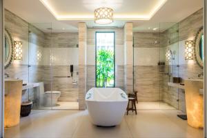 Salinda Resort Phu Quoc - Sparkling Wine Breakfast