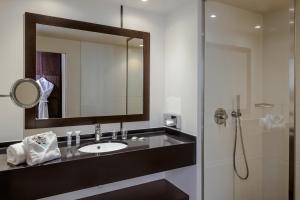 Hotels Mercure Lyon Genas Eurexpo : Chambre Privilège avec 1 Lit Double - Occupation simple - Non remboursable