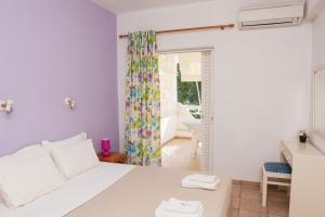 Kolios Seaside Apartments Skiathos Greece