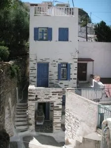 3-level doll house in Kea Ioulida/Chora, Cyclades - Ioulida