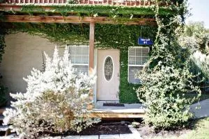 Tiki Loft 1 - Third Crossing