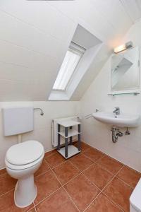 A Hotel Com Haus Stortebeker Wohnung Neuharlingersiel Germany