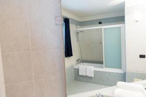 Appartamento con 3 Camere da Letto