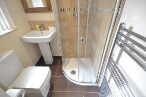 Premier Lodge Central