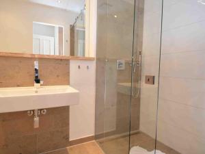 Two-Bedroom Apartment room in Villa Philine - Meerblicksuite Carlotta