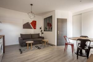 Appartements Oyonnappart : photos des chambres
