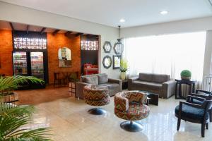 Larison Economy - by Easy Hotéis