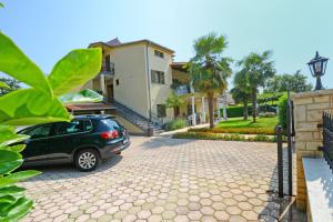 Apartments Pilic