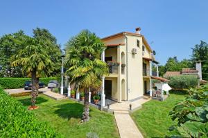 Apartments Pilic