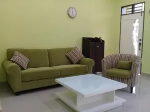 Mirza Homestay Marang - Kampong Ru Lima
