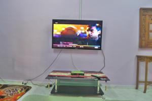 Delzarra Home