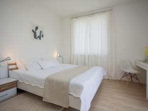 Villa in Ka tel Novi near Beach