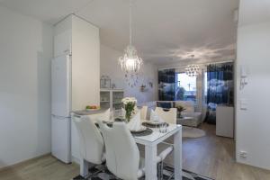 Vasko Luxurious Suites, Nilo