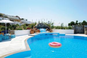 Kamari Hotel Myconos Greece