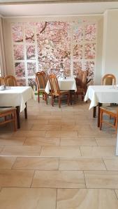 Restauracja i Noclegi Pod Sikorką