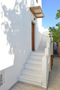 Theoni Studios Naxos Greece