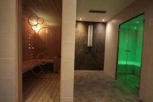 Hotels Logis Hotel & Spa Beau-Site : photos des chambres
