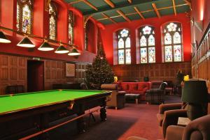 Lovat Loch Ness Apartment with private roof terrace