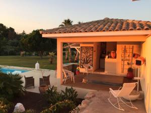 B&B / Chambres d'hotes Escapades Lointaines : photos des chambres