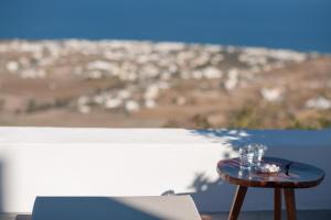 Amorous Villa-By Senses Collection Santorini Greece