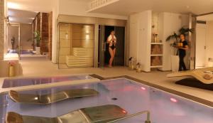 ABaC H&R Barcelona Monument