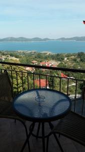 Kynthia Guesthouse Limni-Plastira Greece