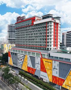 Sunway Velocity hotel, 
Kuala Lumpur, Malaysia.
The photo picture quality can be
variable. We apologize if the
quality is of an unacceptable
level.
