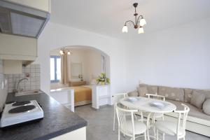 Evita Apartments Paros Greece