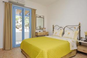 Evita Apartments Paros Greece