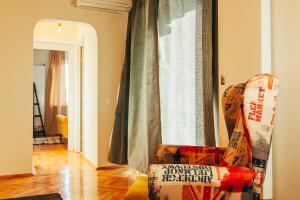 Artsy Old Town Apartment