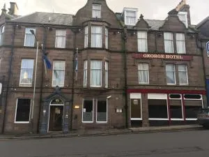 The George Hotel - Lunan