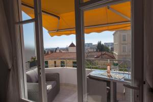 Appartements Stunning views from this lovely one bedroom apartment in Cannes only a short walk from the Palais 479 : photos des chambres