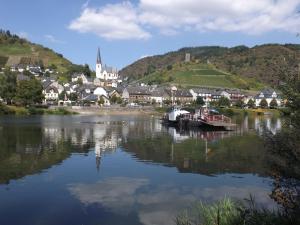Zum Achten Himmel