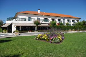 Hotels Hotel des Pins : photos des chambres