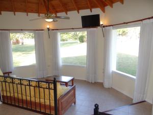 Solar Encantado Cabañas & Chalet