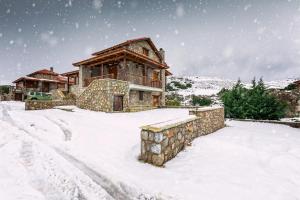 Monte Bianco Villas Parnassos Greece