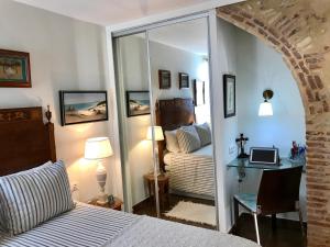Apartamento con Terraza,a 100m playa Costilla y Frente al Castillo