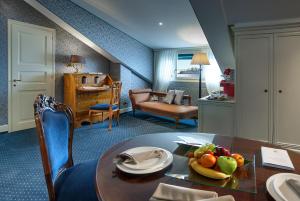 Junior Suite with Lagoon View (2 Adults) room in Hotel Londra Palace