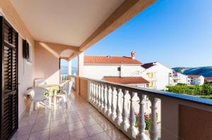 One-Bedroom Apartment room in Apartments Dragan