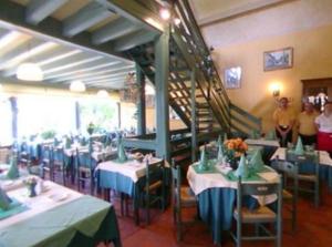 Hotels Logis Hotel Le Pan De Bois : photos des chambres