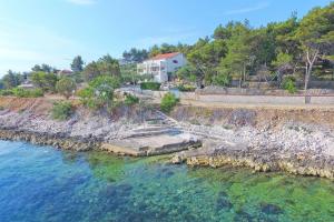 Apartments Jadranka - 3hvězdičkové hotely ve městě Slatine