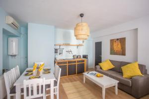 Central Garden by Urbanesq