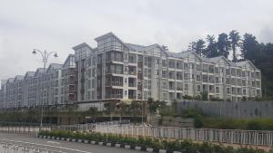 My 4Rooms Apartment @ Golden Hills Pasar Malam