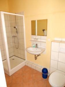 HAHNE Hotel und Appartements