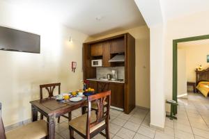 Trefon Hotel Apartments and Family Suites Rethymno Greece