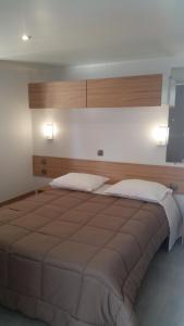 Complexes hoteliers Camping La Pinede : photos des chambres