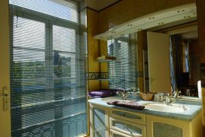Hotels Hotel La Diligence : photos des chambres