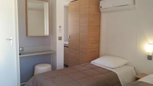 Complexes hoteliers Camping La Pinede : photos des chambres