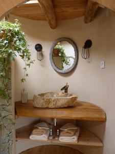 B&B / Chambres d'hotes Cabane-hobbit de Samsaget : photos des chambres