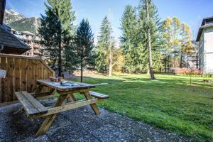 Apartment with Garden View room in Chamois Blanc Terrasse